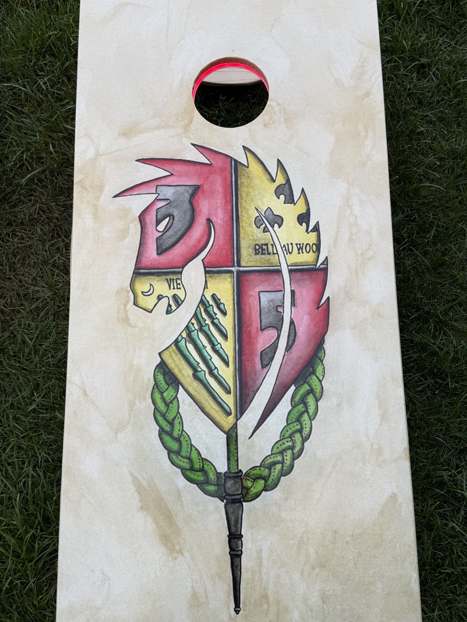 bullch1 Custom Cornhole Set – Example 1: Custom Crest Artwork – custom handcrafted by Made by the Middletons, Indiana (photo 1)